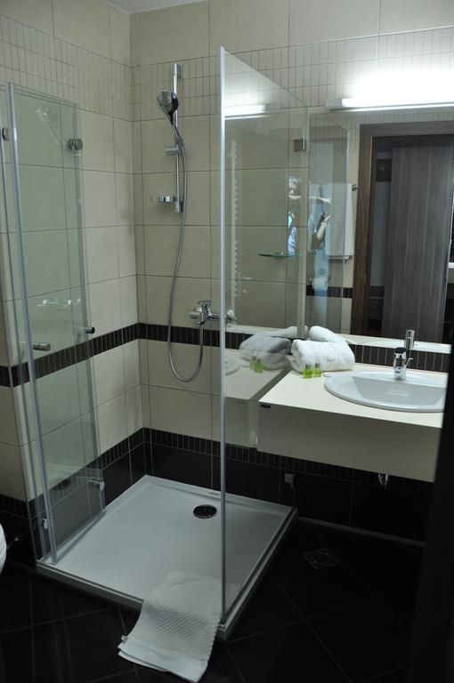 Hotel Danubia Park Veliko Gradište Habitación foto