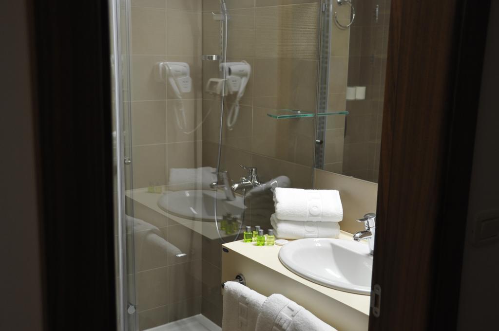 Hotel Danubia Park Veliko Gradište Habitación foto