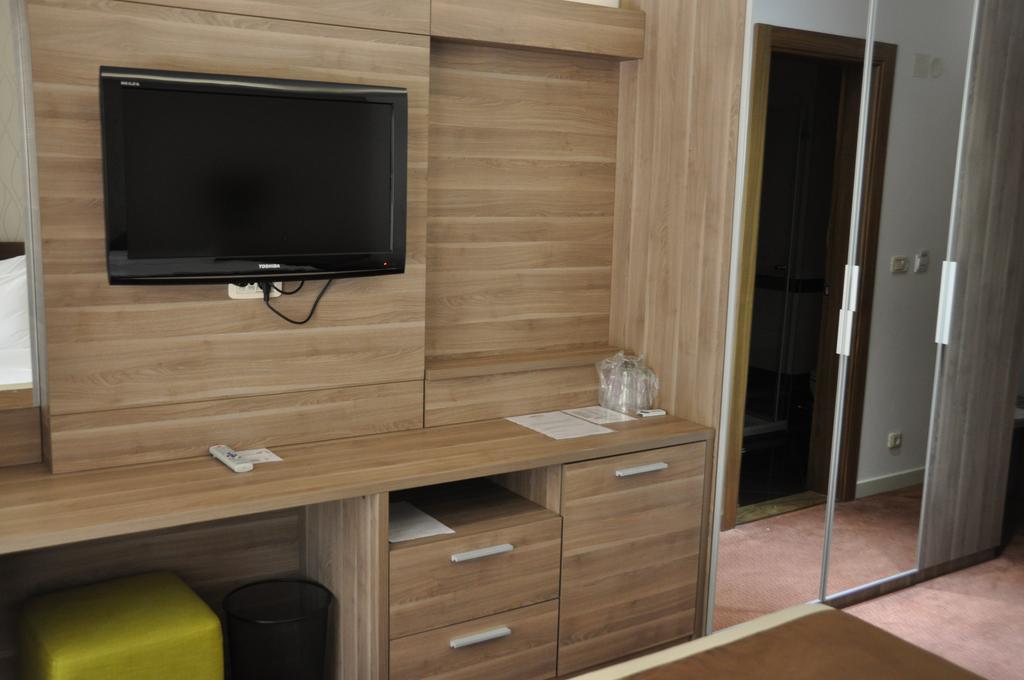 Hotel Danubia Park Veliko Gradište Habitación foto