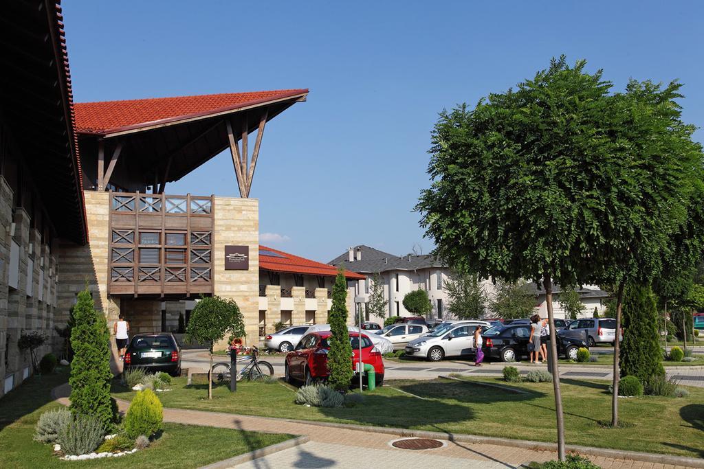 Hotel Danubia Park Veliko Gradište Exterior foto